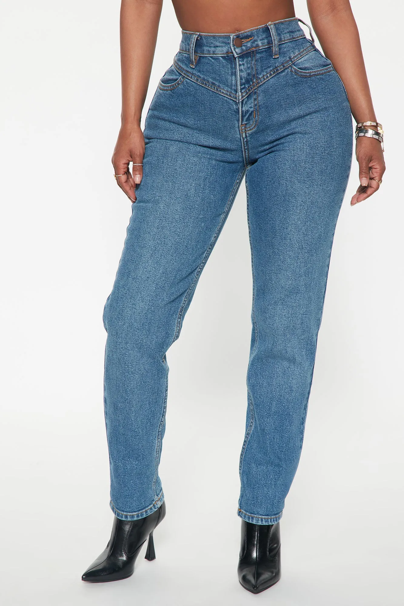 Affair Of The Heart Mom Jeans - Medium Blue Wash
