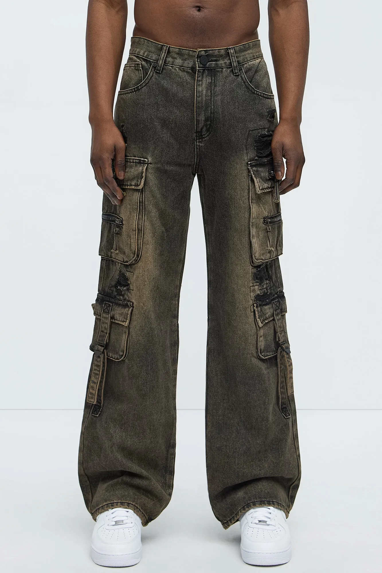 Baggy Mission Ready Cargo Jeans - Black Wash
