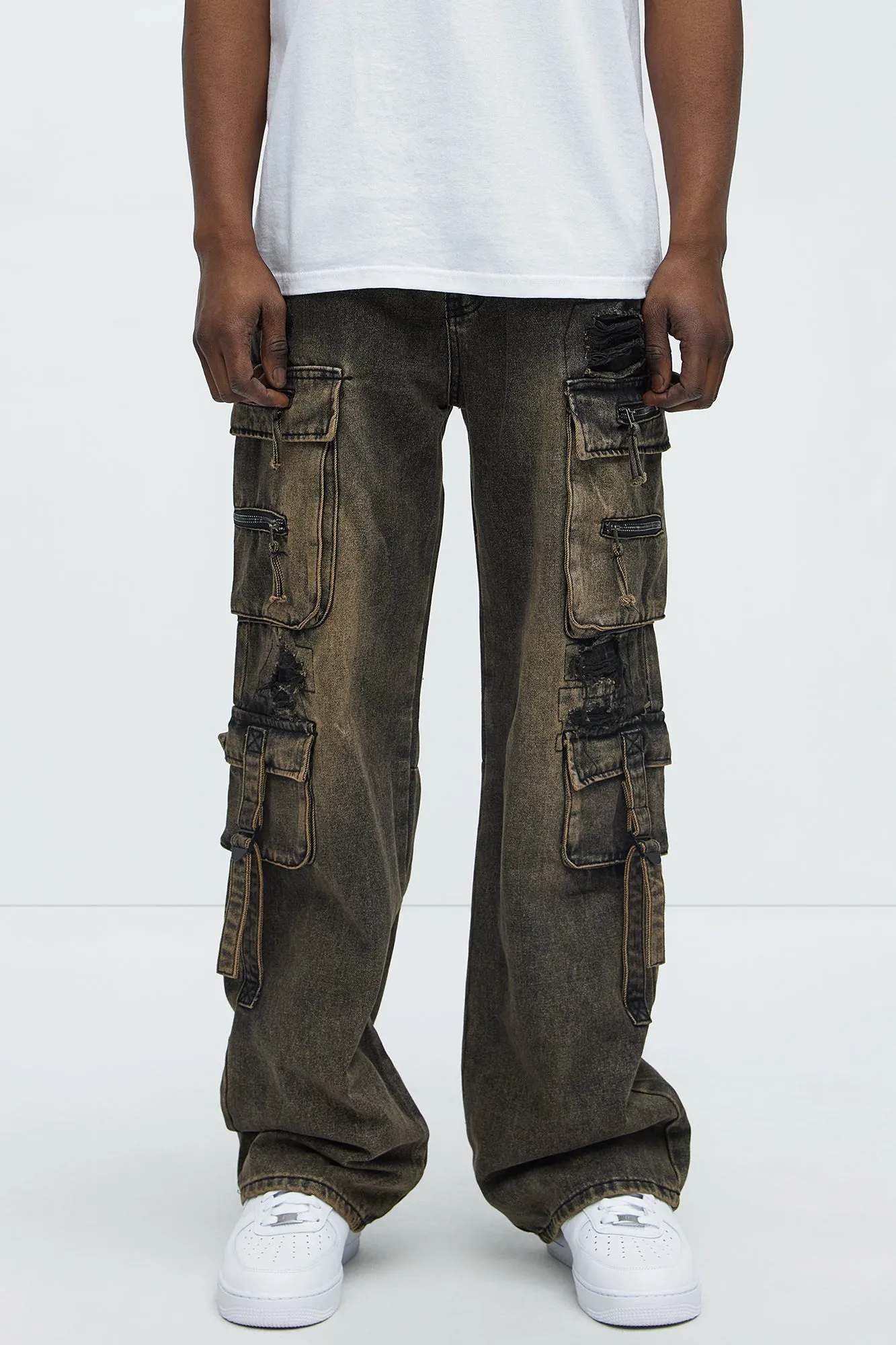 Baggy Mission Ready Cargo Jeans - Black Wash