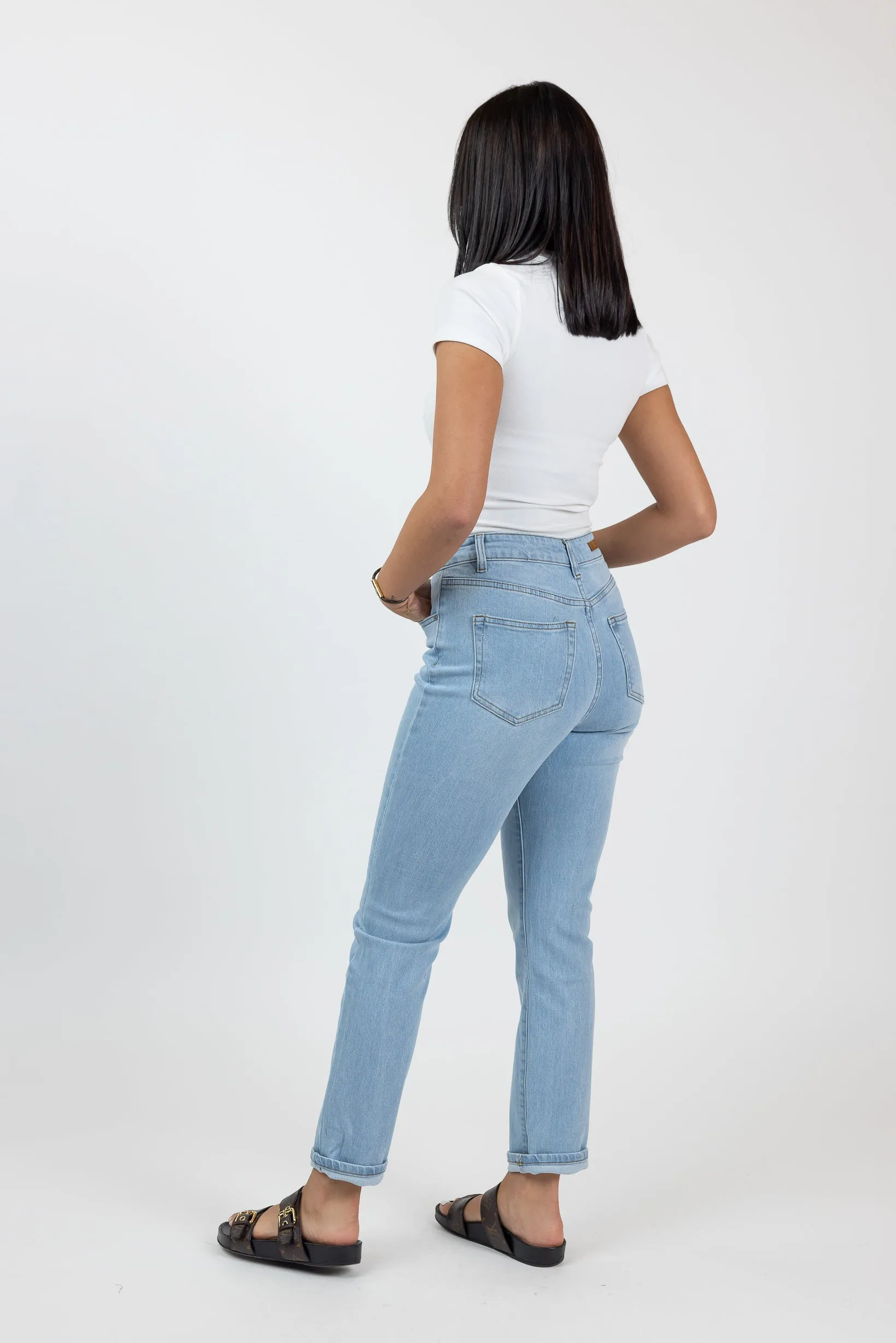 Light Wash Mom Jeans with Stretch