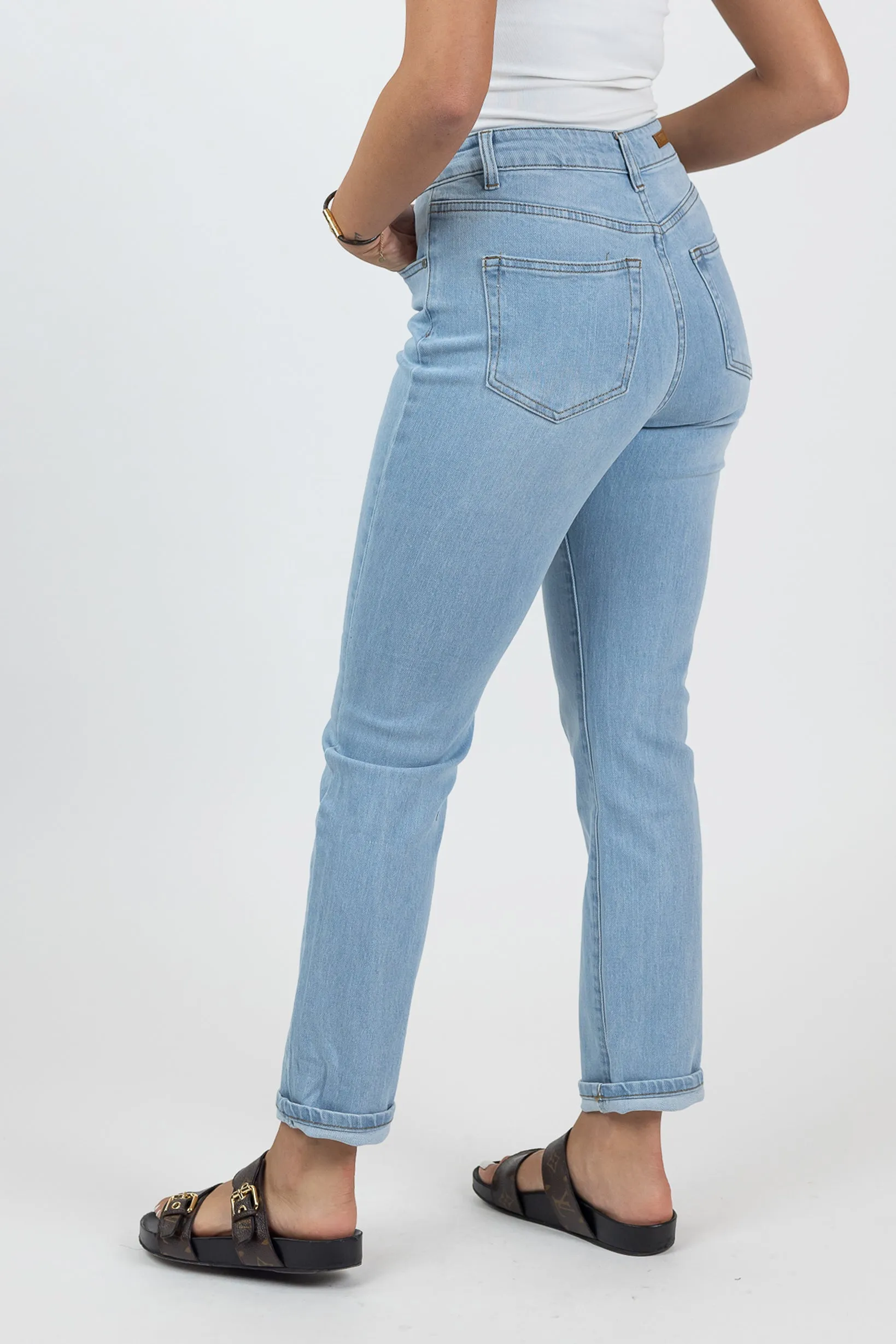 Light Wash Mom Jeans with Stretch