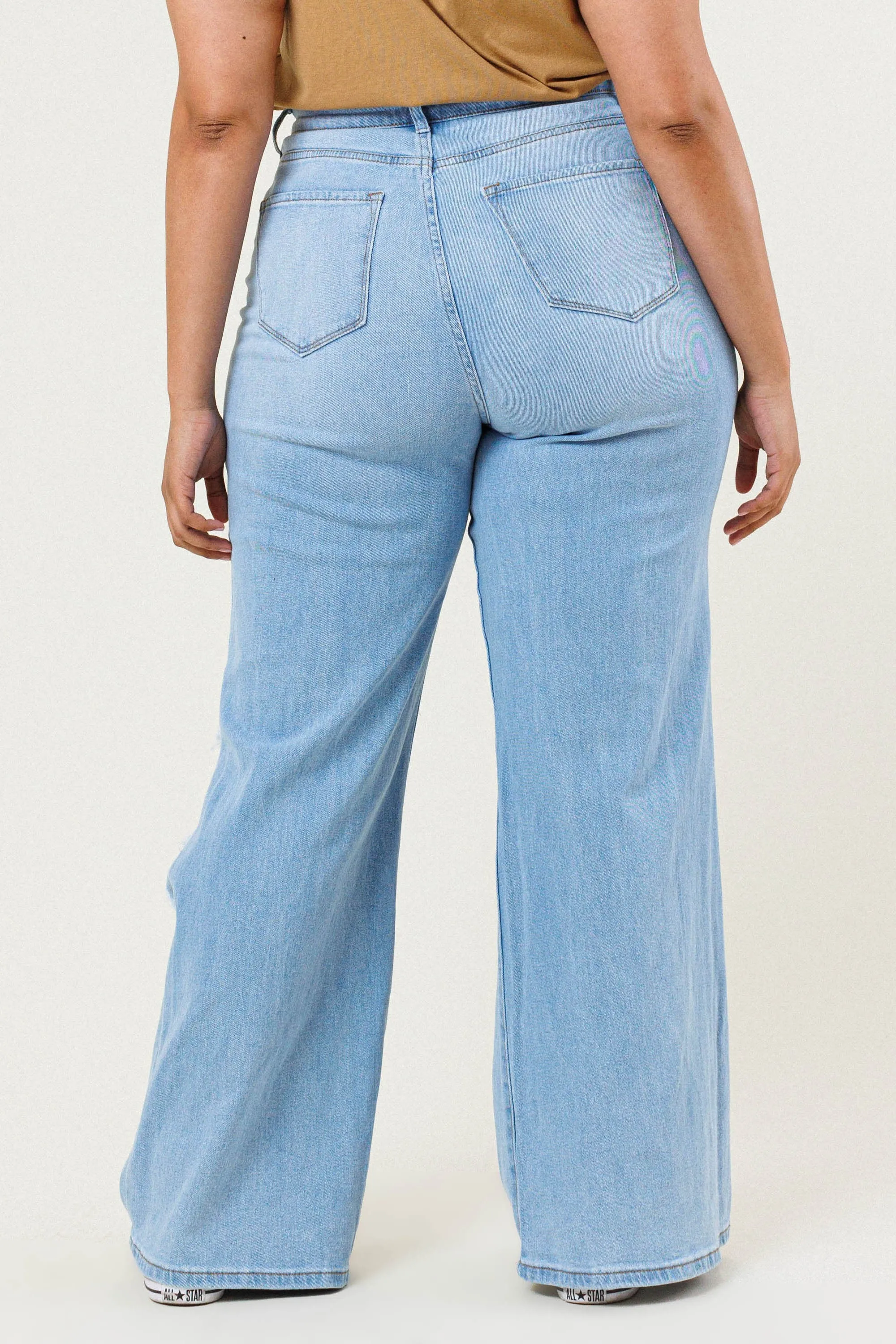 Plus Issa Wide Bootcut Jeans